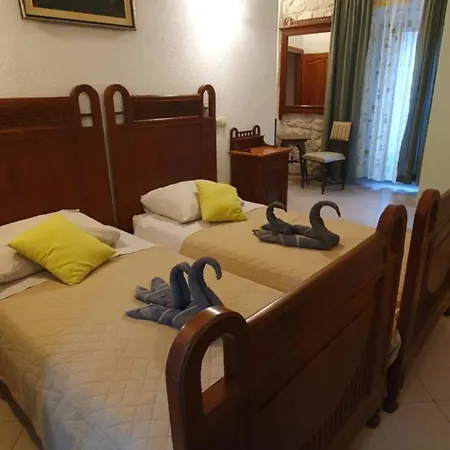 B&B Palace Derossi Ii